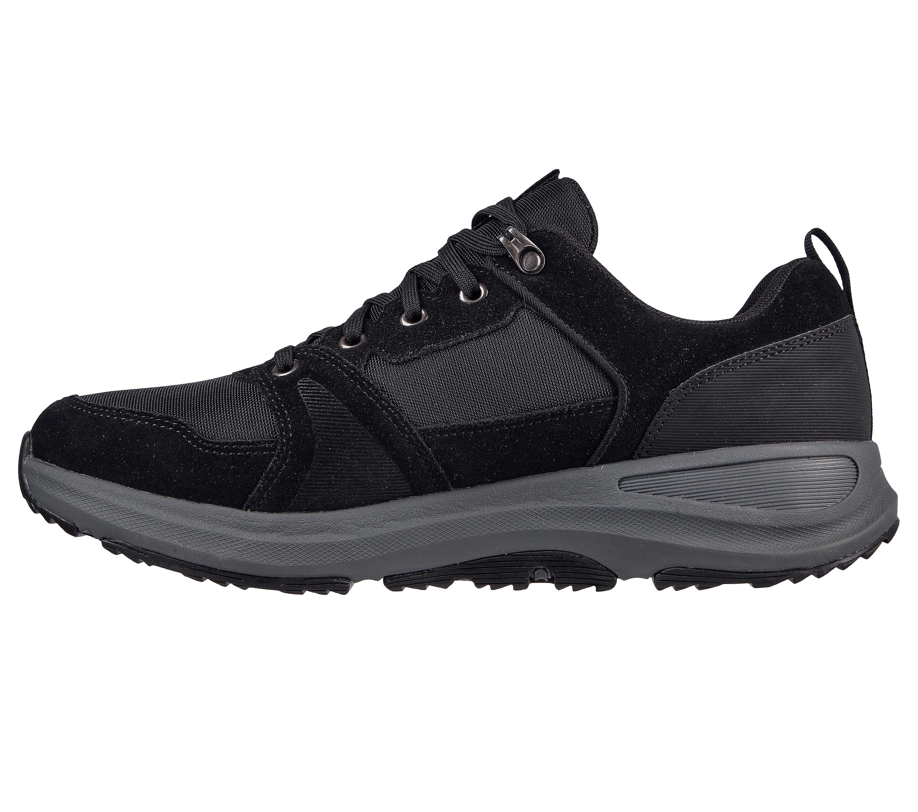Go Walk Outdoor - Massif - Black / Charcoal Leather/Synthetic